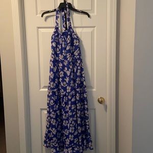 Floral print maxi dress. Worn once
